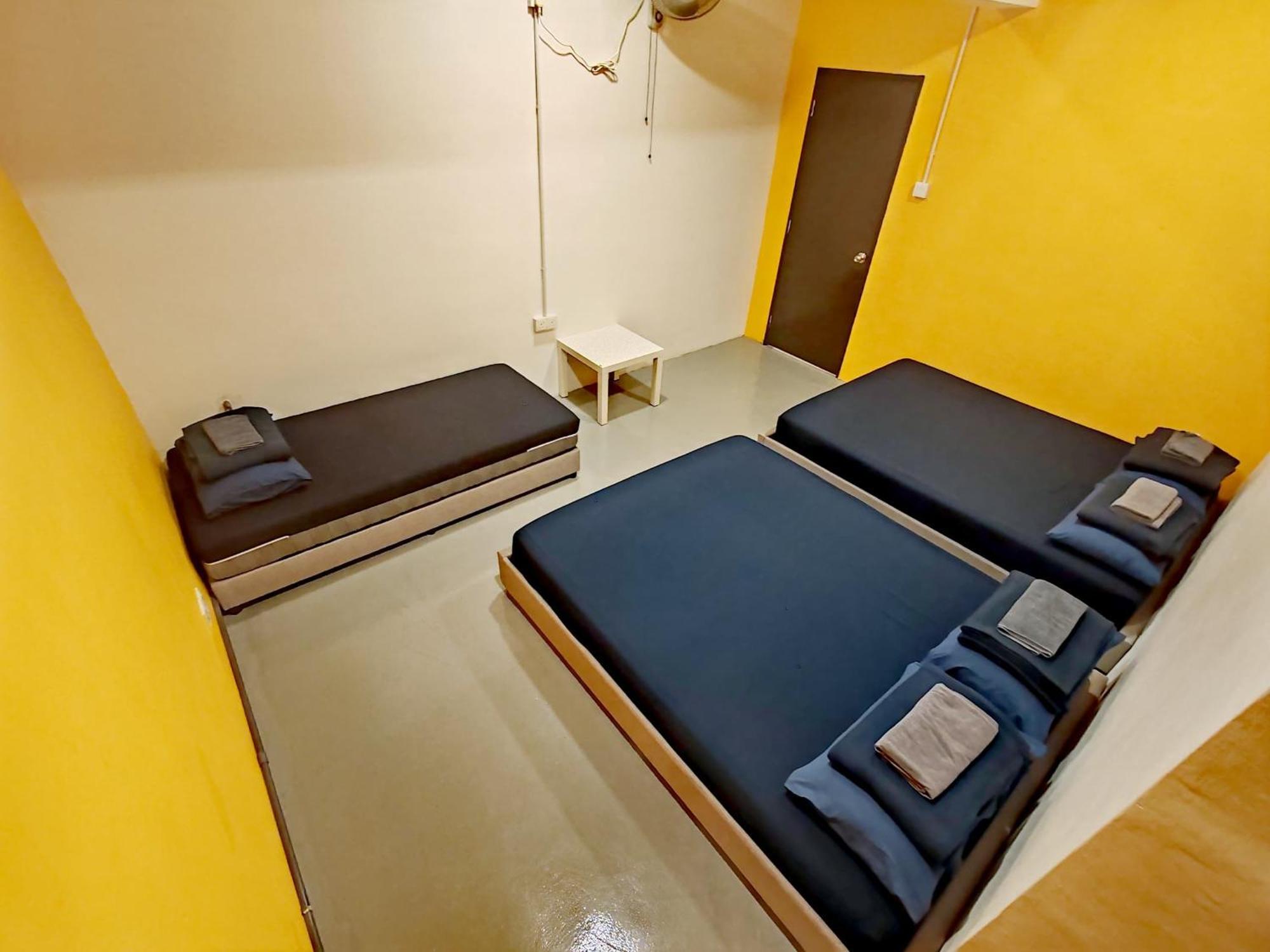 The Cocoon Capsule Hotel Cameron Highlands Exterior foto